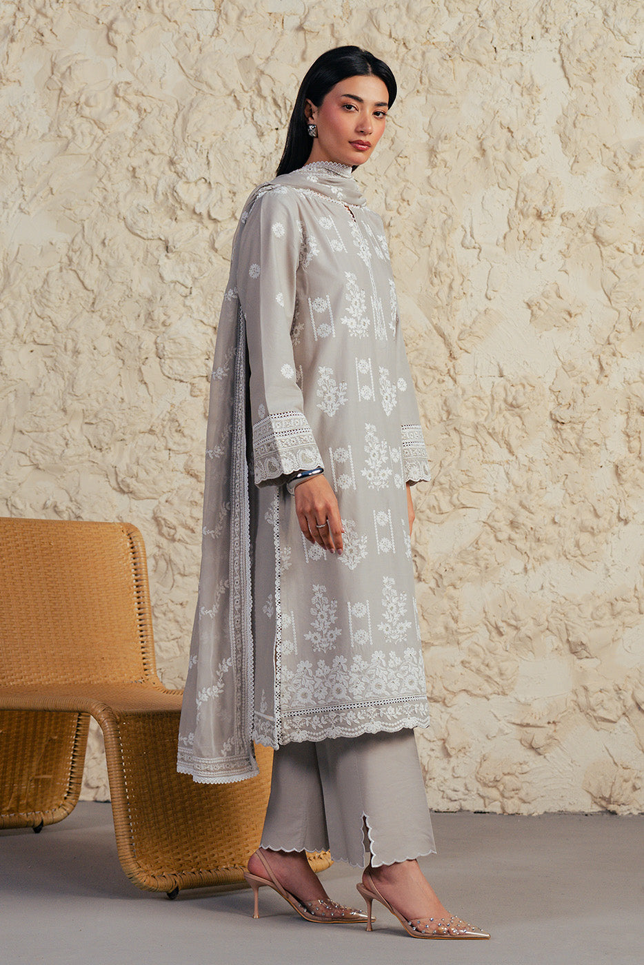 3 PIECE EMBROIDERED LAWN SUIT-GREY GRANITE (UNSTITCHED)