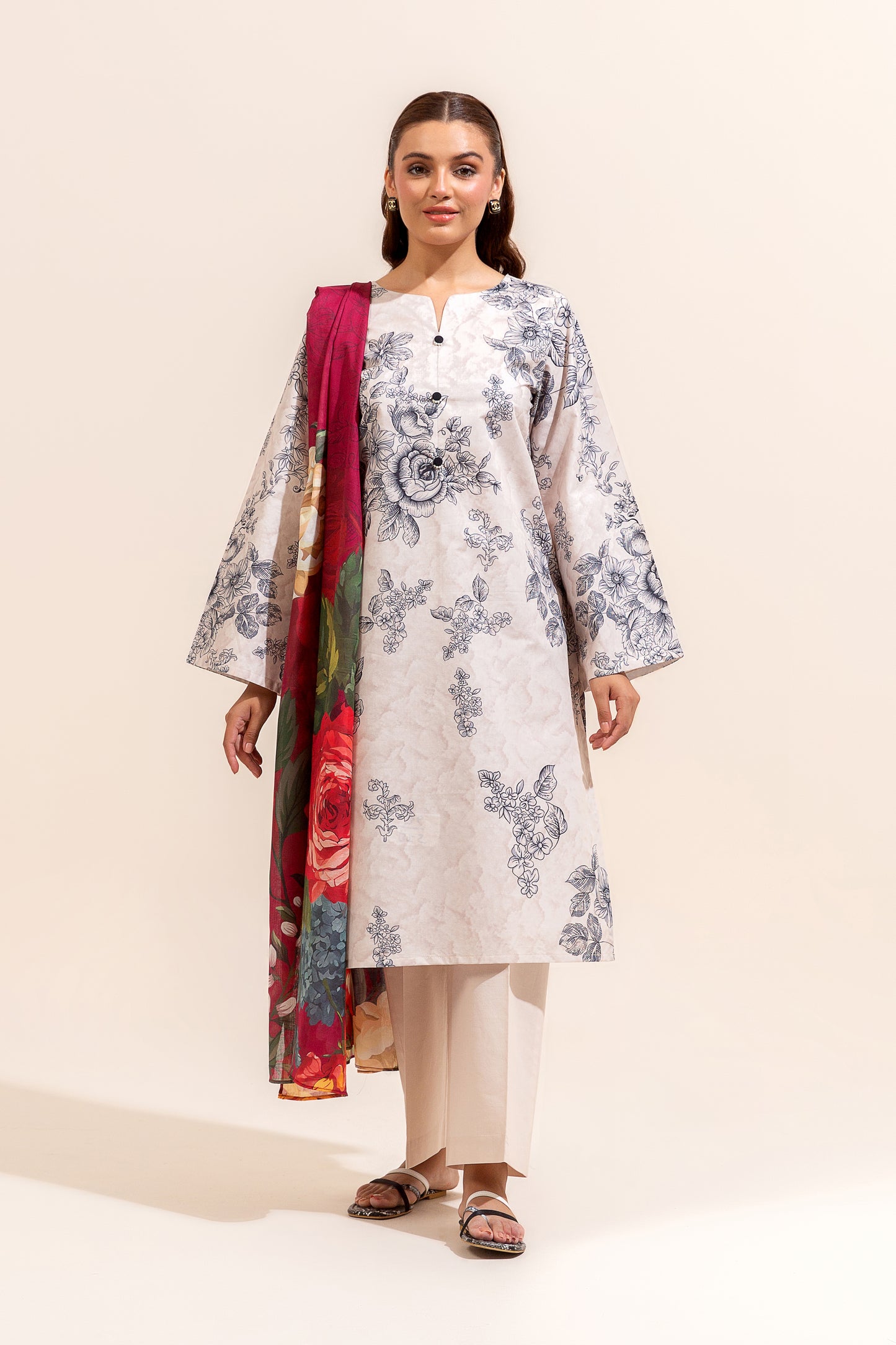 3 PIECE PRINTED LAWN SUITS