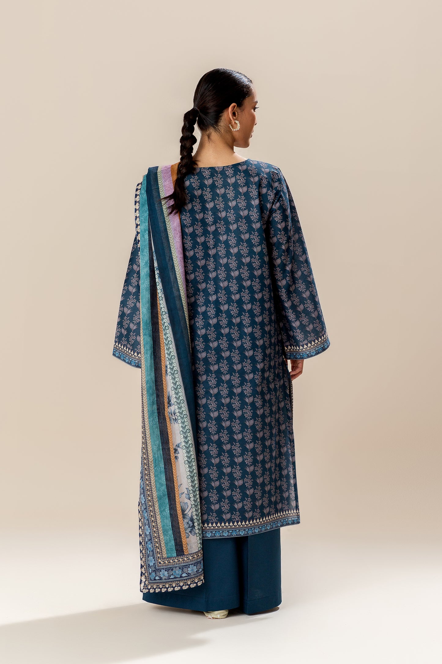 3 PIECE PRINTED LAWN SUITS