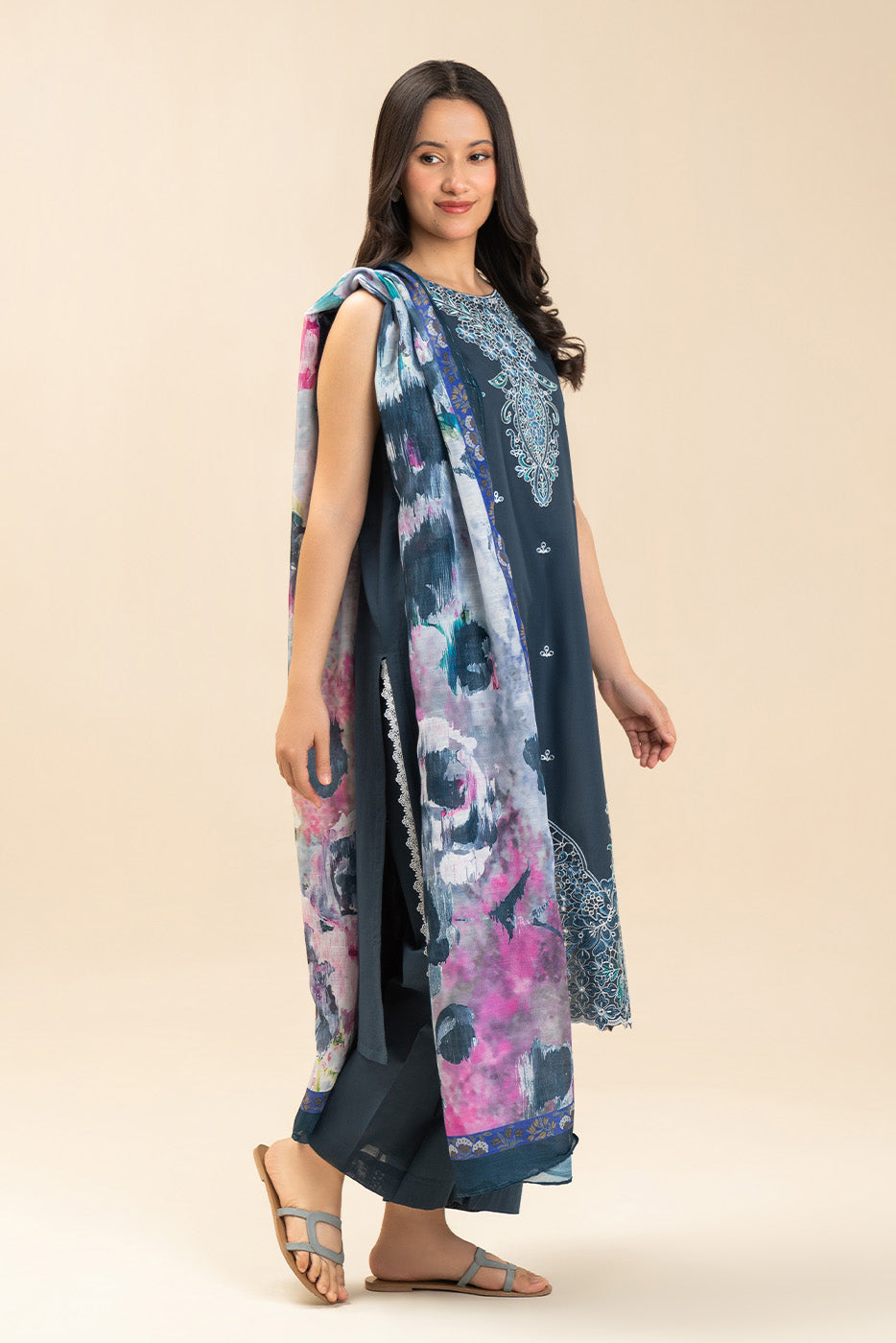 3 PIECE EMBROIDERED LAWN SUIT-STARLIT PETALS (UNSTITCHED)