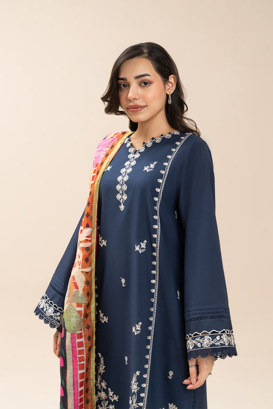 3 PIECE EMBROIDERED LAWN SUIT-STELLAR BLOOM (UNSTITCHED)