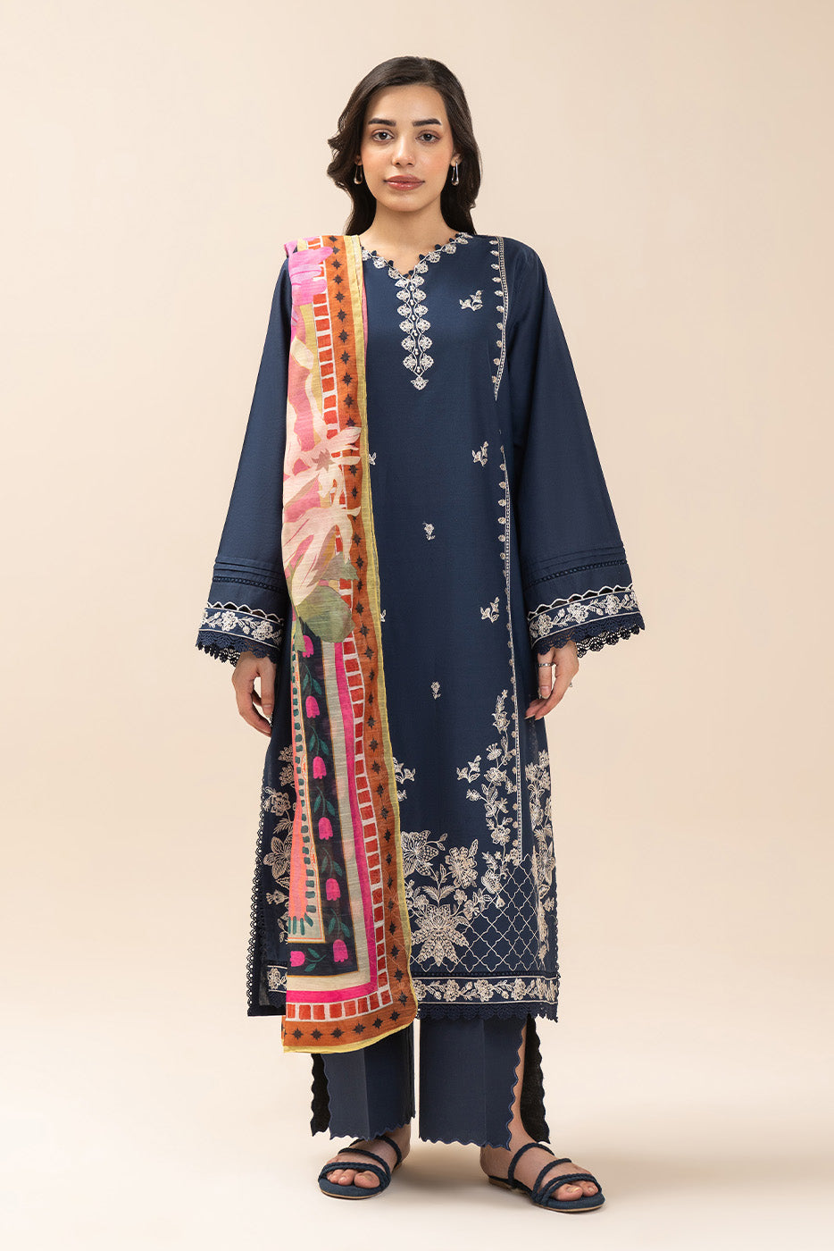 3 PIECE EMBROIDERED LAWN SUIT-STELLAR BLOOM (UNSTITCHED)