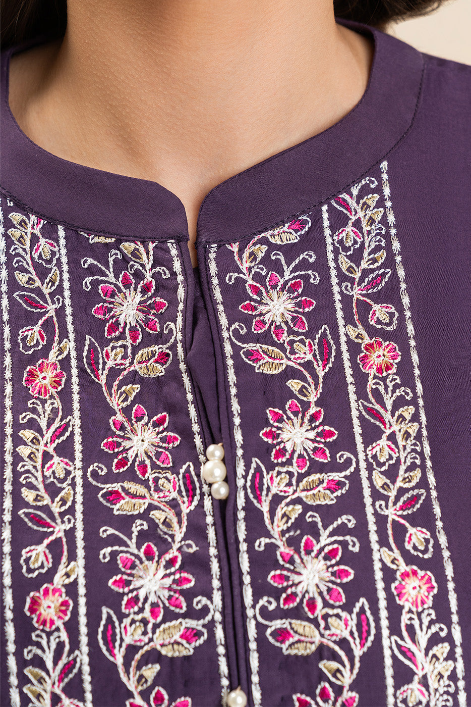 3 PIECE EMBROIDERED LAWN SUIT-IMPERIAL PLUM (UNSTITCHED)