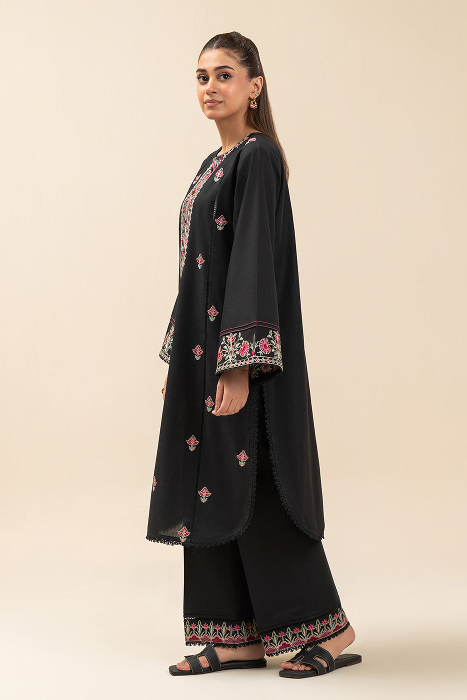 2 PIECE EMBROIDERED LAWN SUIT-TRIBE NOIR (UNSTITCHED)