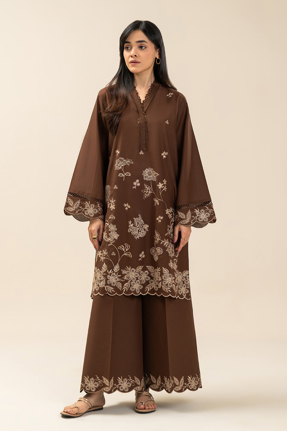 2 PIECE EMBROIDERED LAWN SUIT-EARTHLY BRONZE (UNSTITCHED)