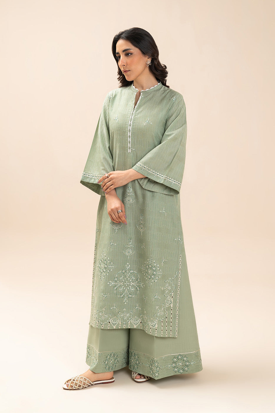 2 PIECE EMBROIDERED TEXTURED LAWN SUIT-WHIMSICAL SAGE (UNSTITCHED)