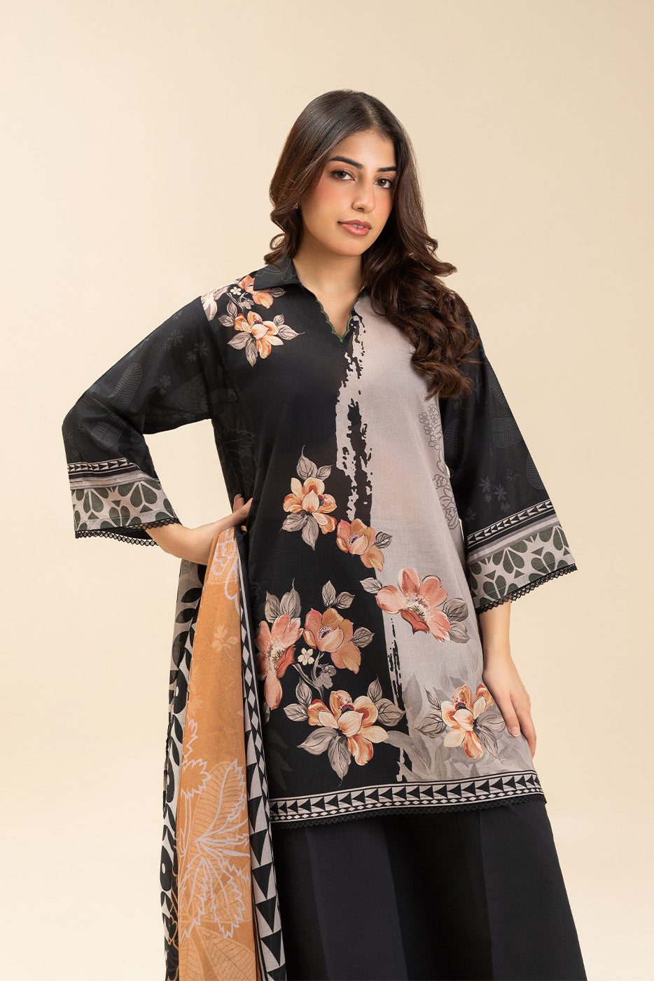 3 PIECE PRINTED LAWN SUIT-AXIS BLOOM (UNSTITCHED)