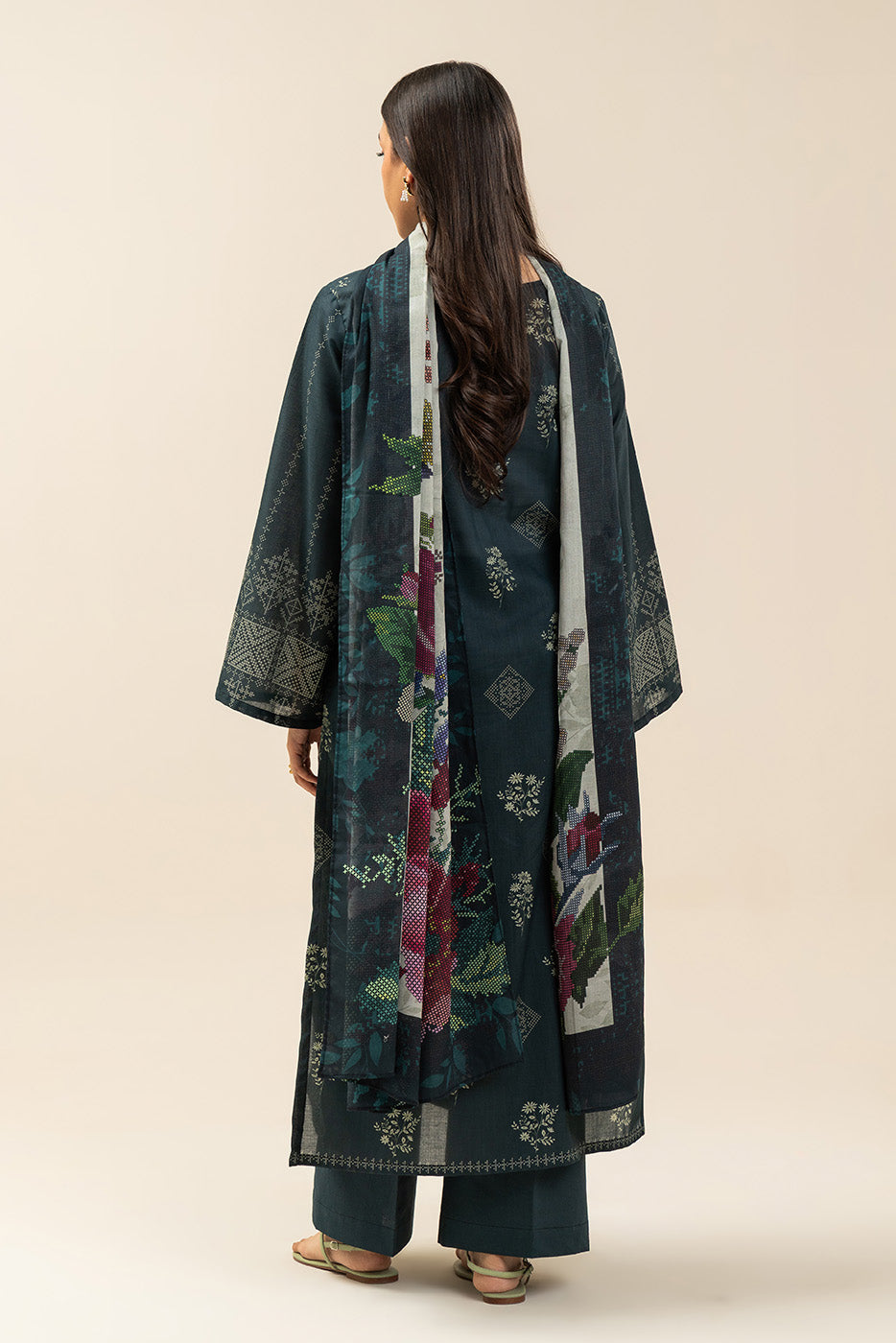 3 PIECE PRINTED LAWN SUIT-ROSETTE ROUGE (UNSTITCHED)