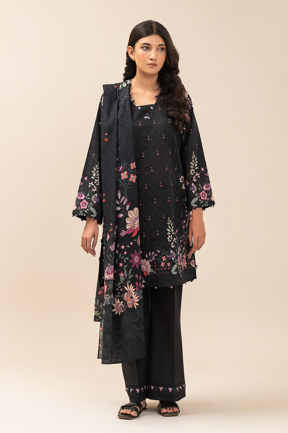 3 PIECE PRINT LAWN SUIT-FLORAL ECLIPSE (UNSTITCHED)