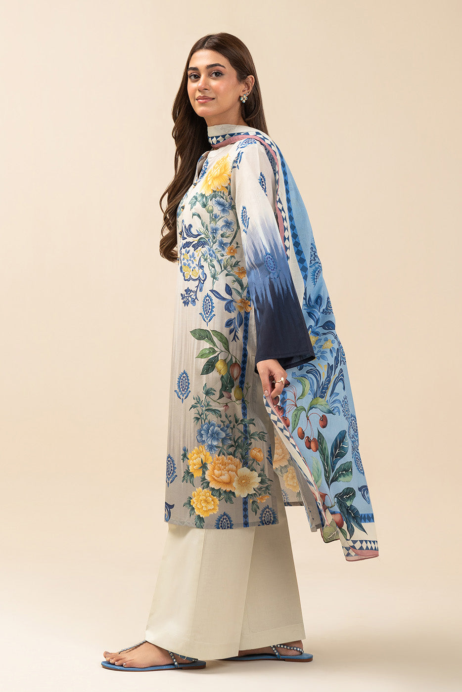 3 PIECE PRINTED LAWN SUIT-DAY MAGIC (UNSTITCHED)
