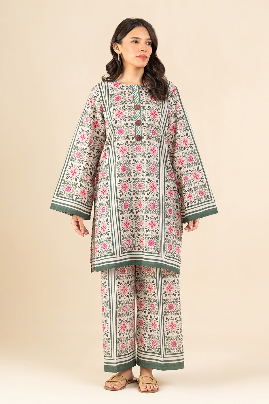 2 PIECE PRINTED LAWN SUIT (PRET)