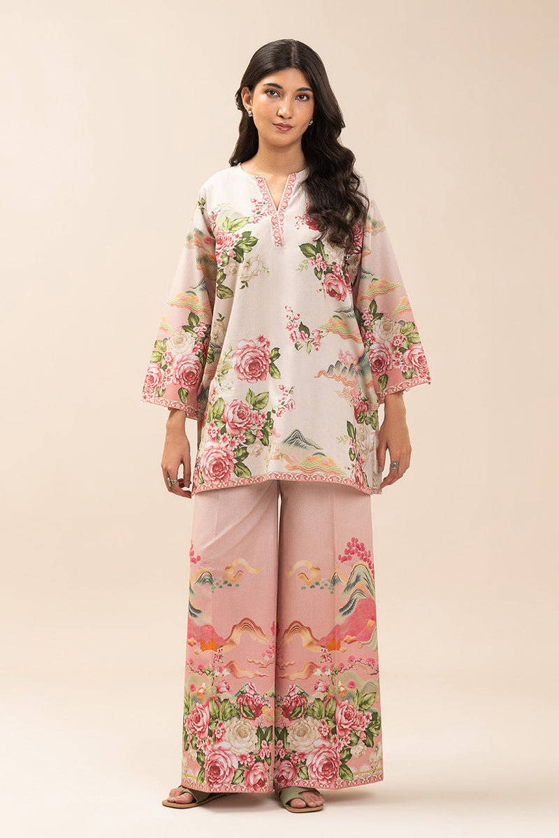 Avail Best Sale On Unstitched Clothes For Women in Pakistan