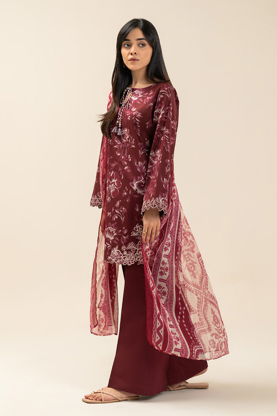 3 PIECE EMBROIDERED LAWN SUIT-SCARLET VINE (UNSTITCHED)