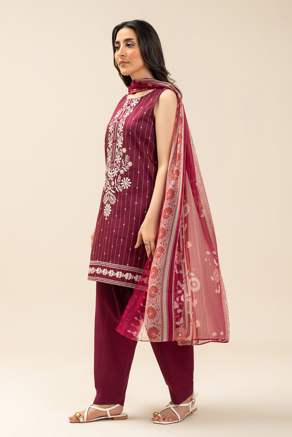 3 PIECE EMBROIDERED LAWN SUIT-DARK LANE FLORA (UNSTITCHED)