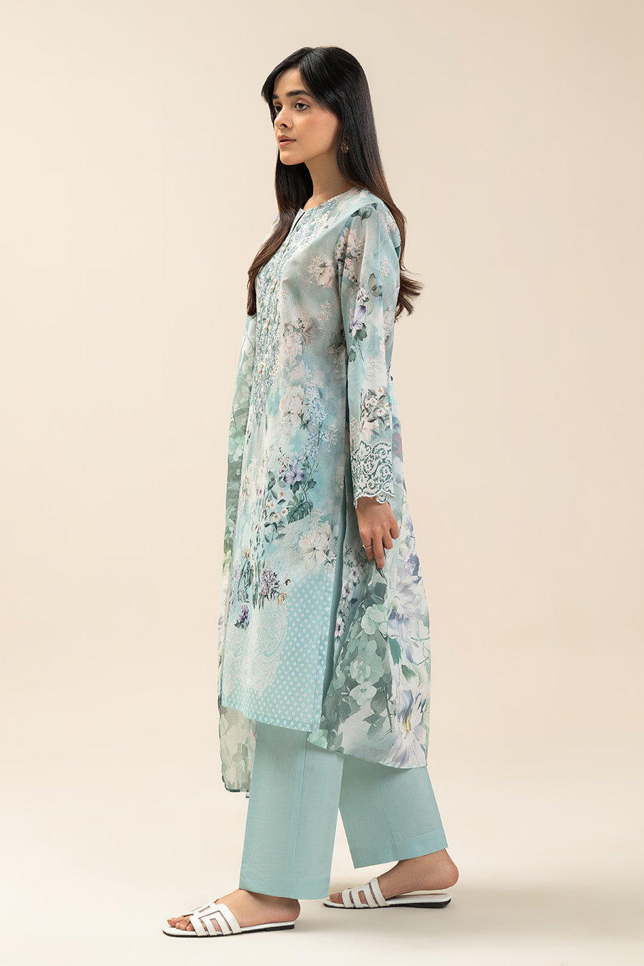 3 PIECE EMBROIDERED LAWN SUIT-CERULEAN RIVULET (UNSTITCHED)