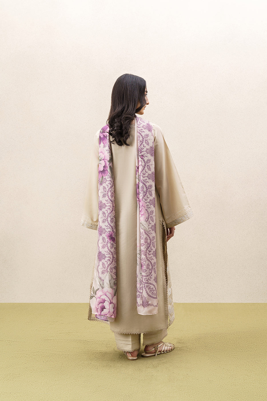 3 PIECE EMBROIDERED LAWN SUIT-IVORY GARDEN (UNSTITCHED)