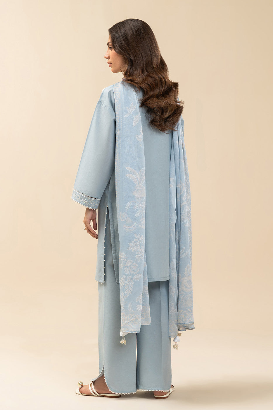 3 PIECE EMBROIDERED LAWN SUIT-SERENITY BLUE (UNSTITCHED)