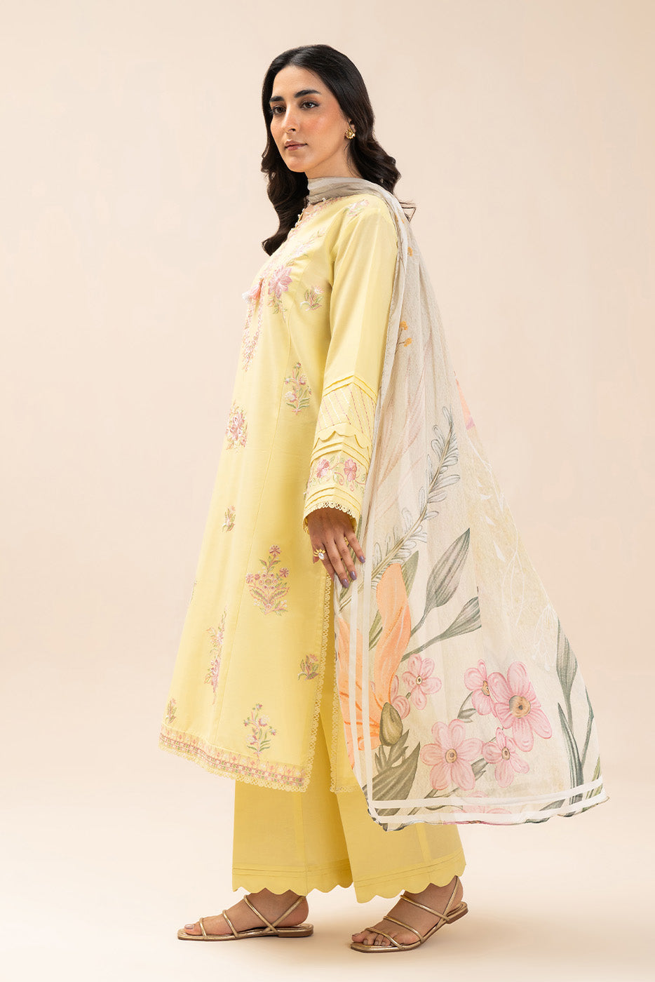 3 PIECE EMBROIDERED LAWN SUIT-LIME GARLAND (UNSTITCHED)