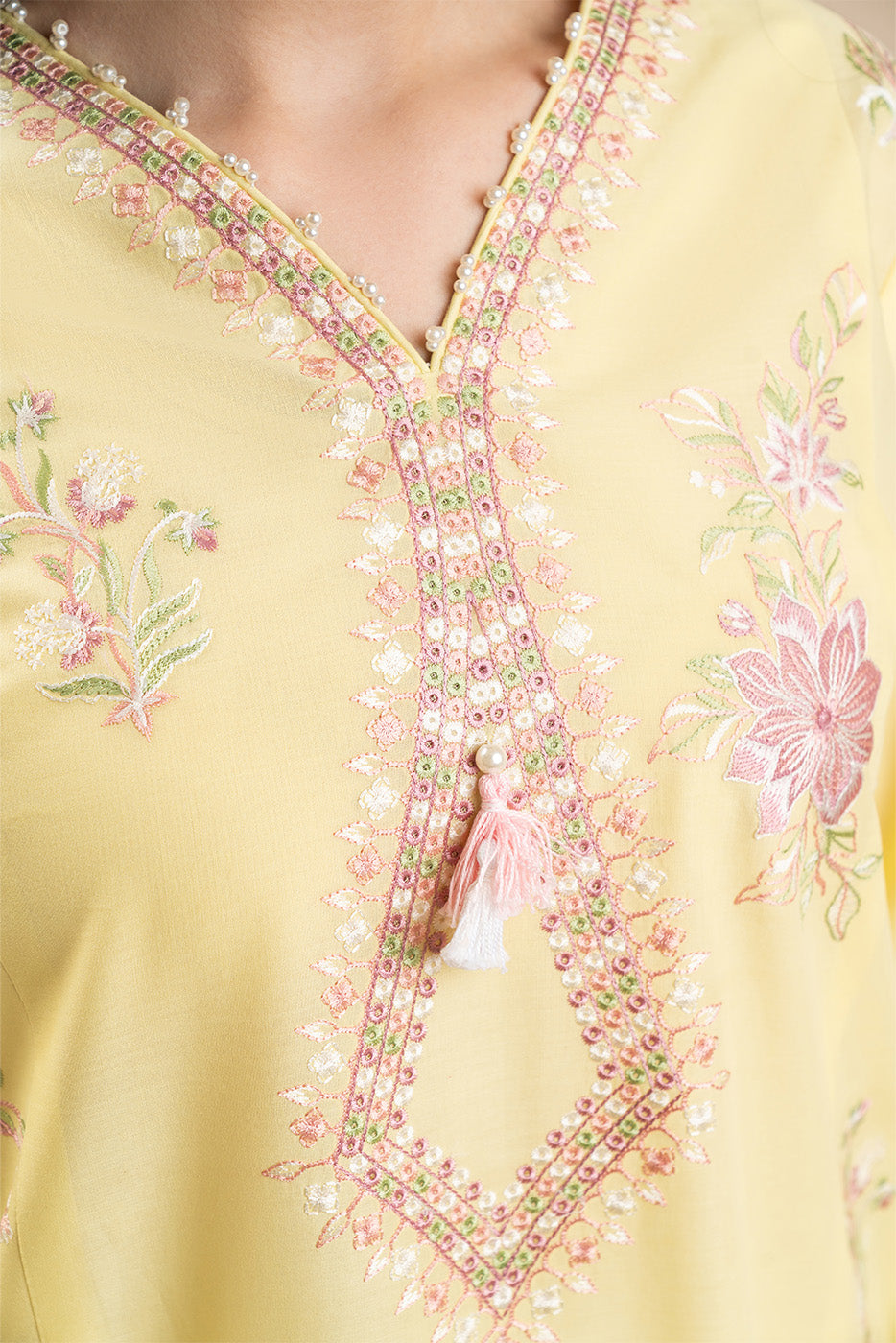 3 PIECE EMBROIDERED LAWN SUIT-LIME GARLAND (UNSTITCHED)