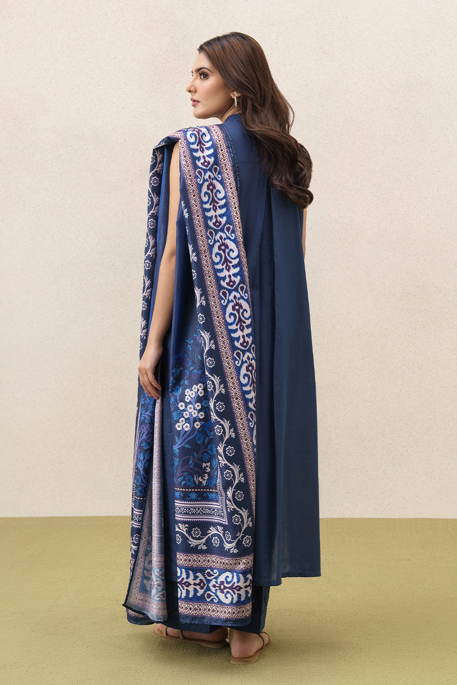 3 PIECE EMBROIDERED LAWN SUIT-MIDNIGHT MIRACLE (UNSTITCHED)