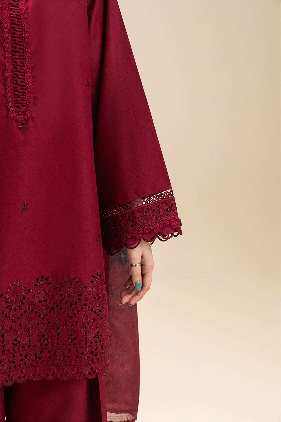 3 PIECE EMBROIDERED LAWN SUIT-CARMINE ECLIPSE (UNSTITCHED)
