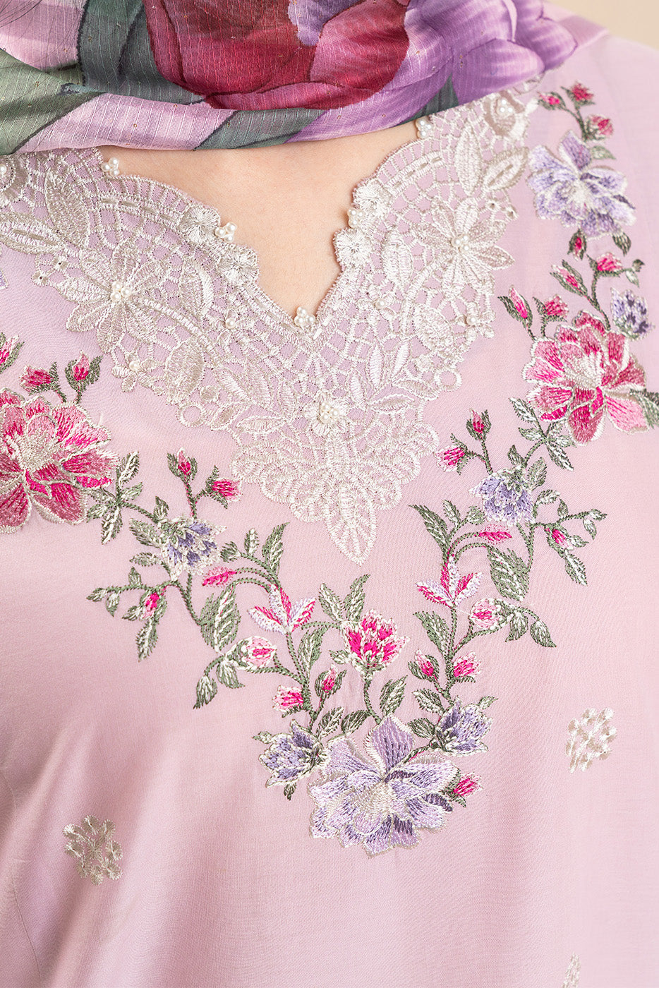 3 PIECE EMBROIDERED LAWN SUIT-BLUSH BREEZE (UNSTITCHED)
