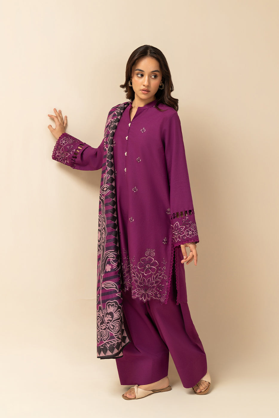 3 PIECE EMBROIDERED LAWN SUIT-FUSCHIA FUZZ (UNSTITCHED)