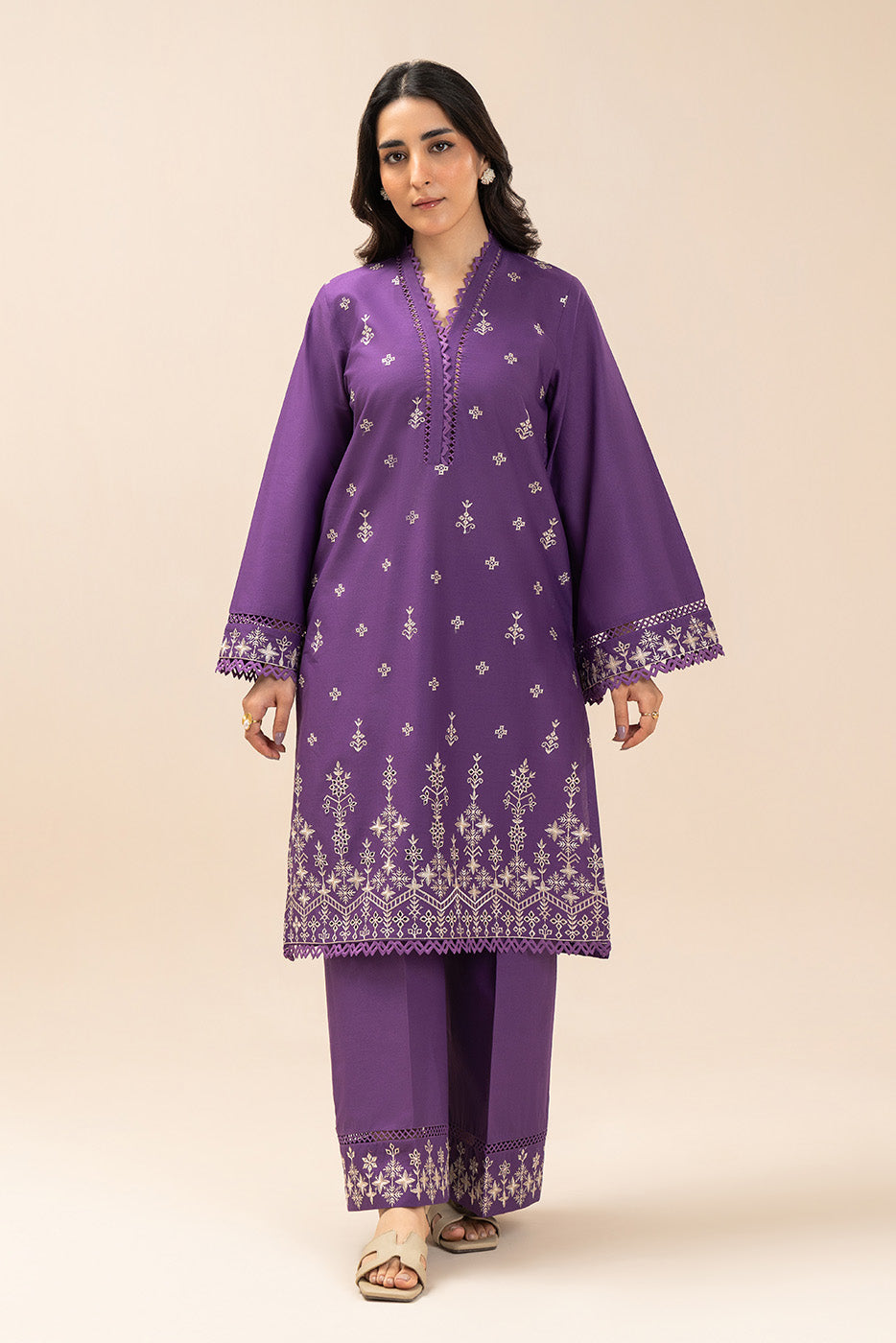 2 PIECE EMBROIDERED LAWN SUIT-ROYAL ENSEMBLE (UNSTITCHED)
