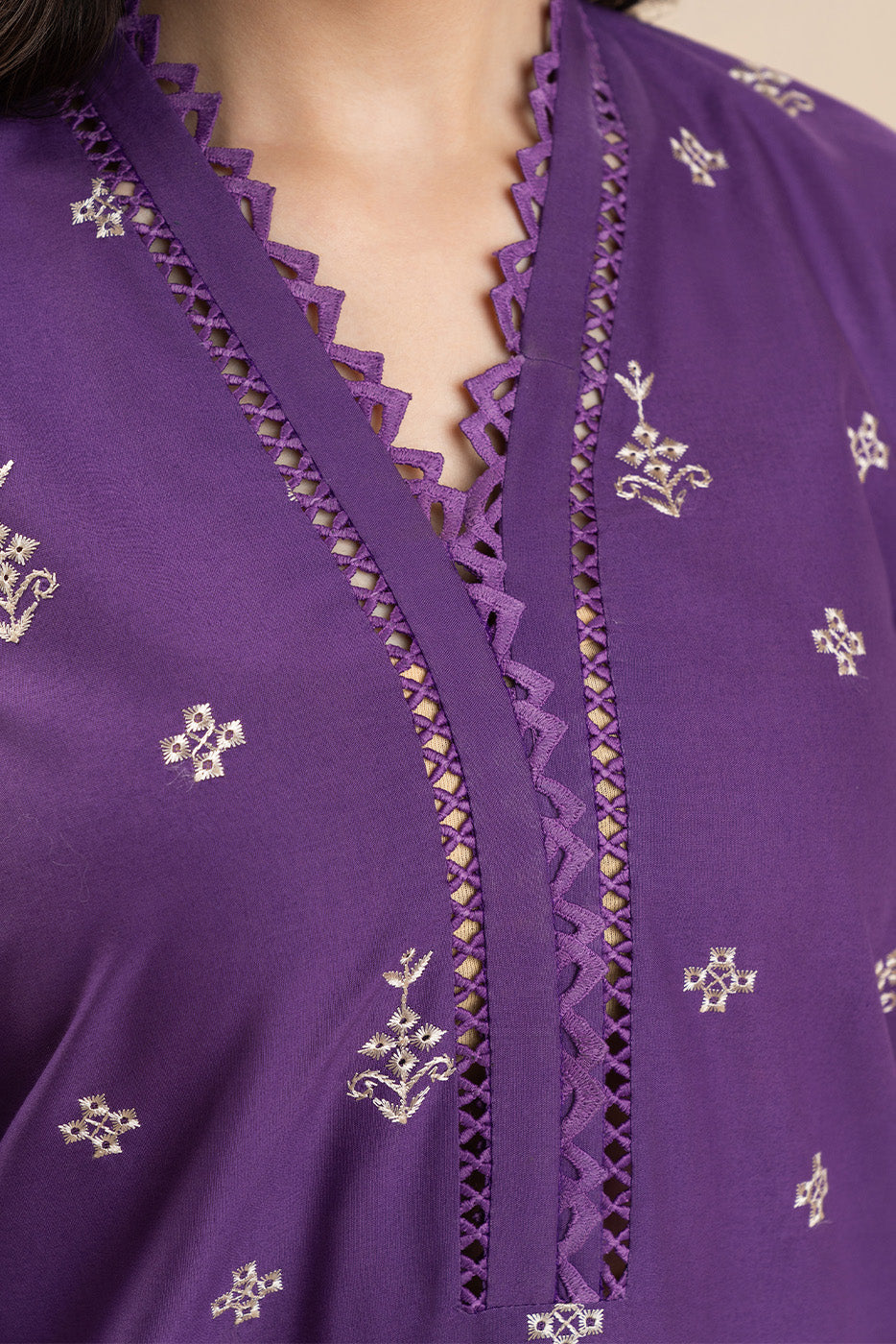 2 PIECE EMBROIDERED LAWN SUIT-ROYAL ENSEMBLE (UNSTITCHED)