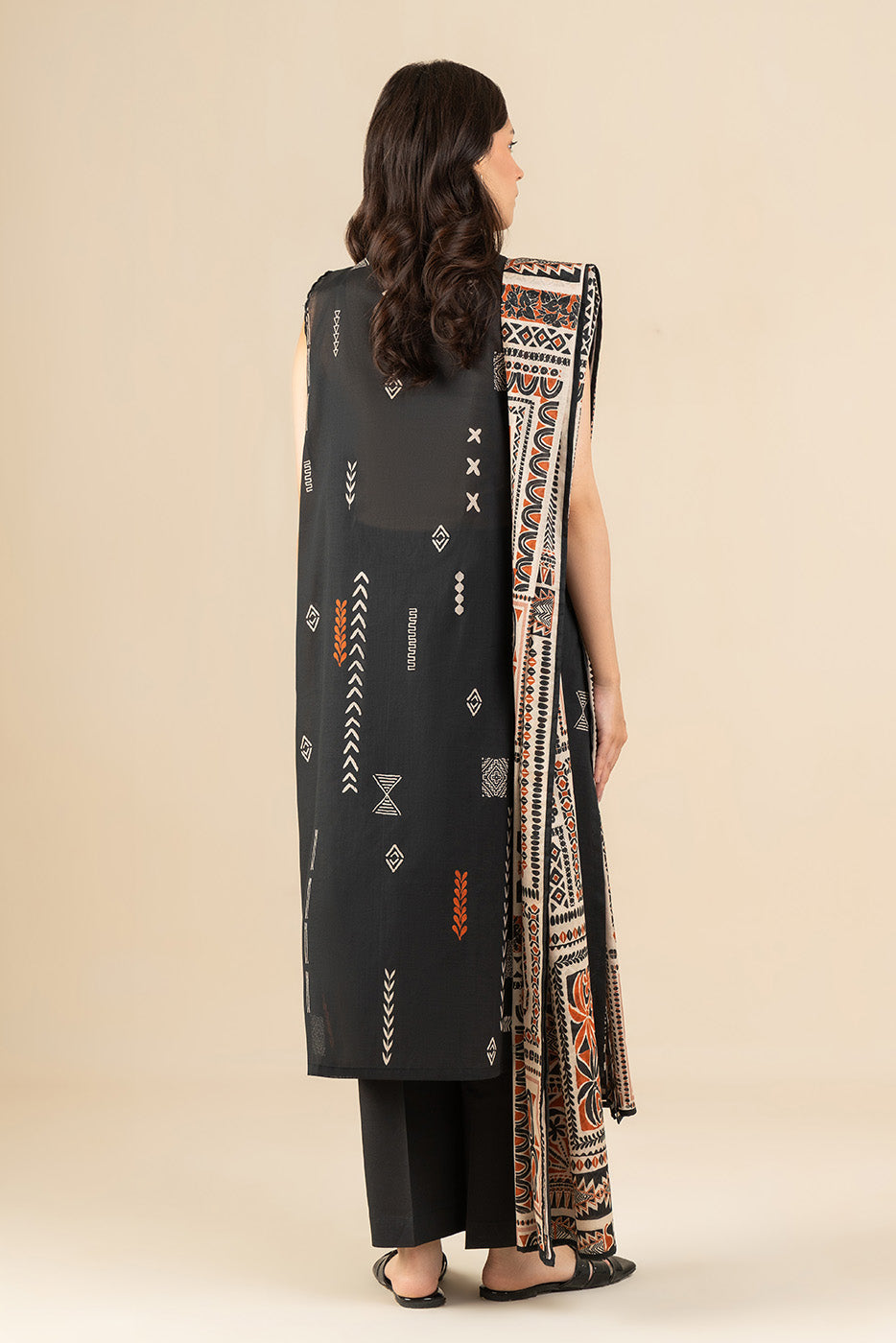 3 PIECE PRINTED LAWN SUIT-AXIS BLOOM (UNSTITCHED)