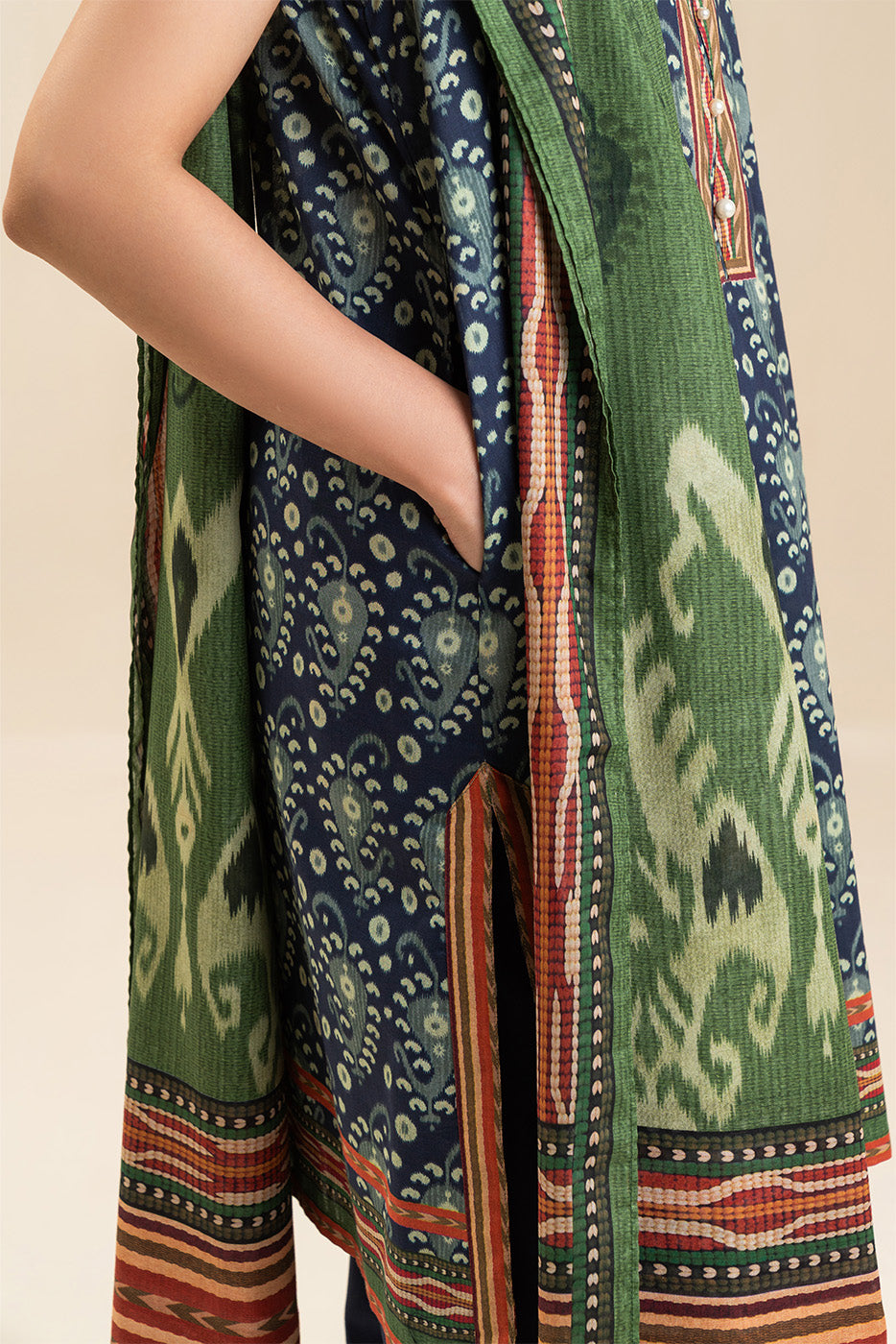 3 PIECE PRINTED LAWN SUIT-BLUE IKKAT (UNSTITCHED)