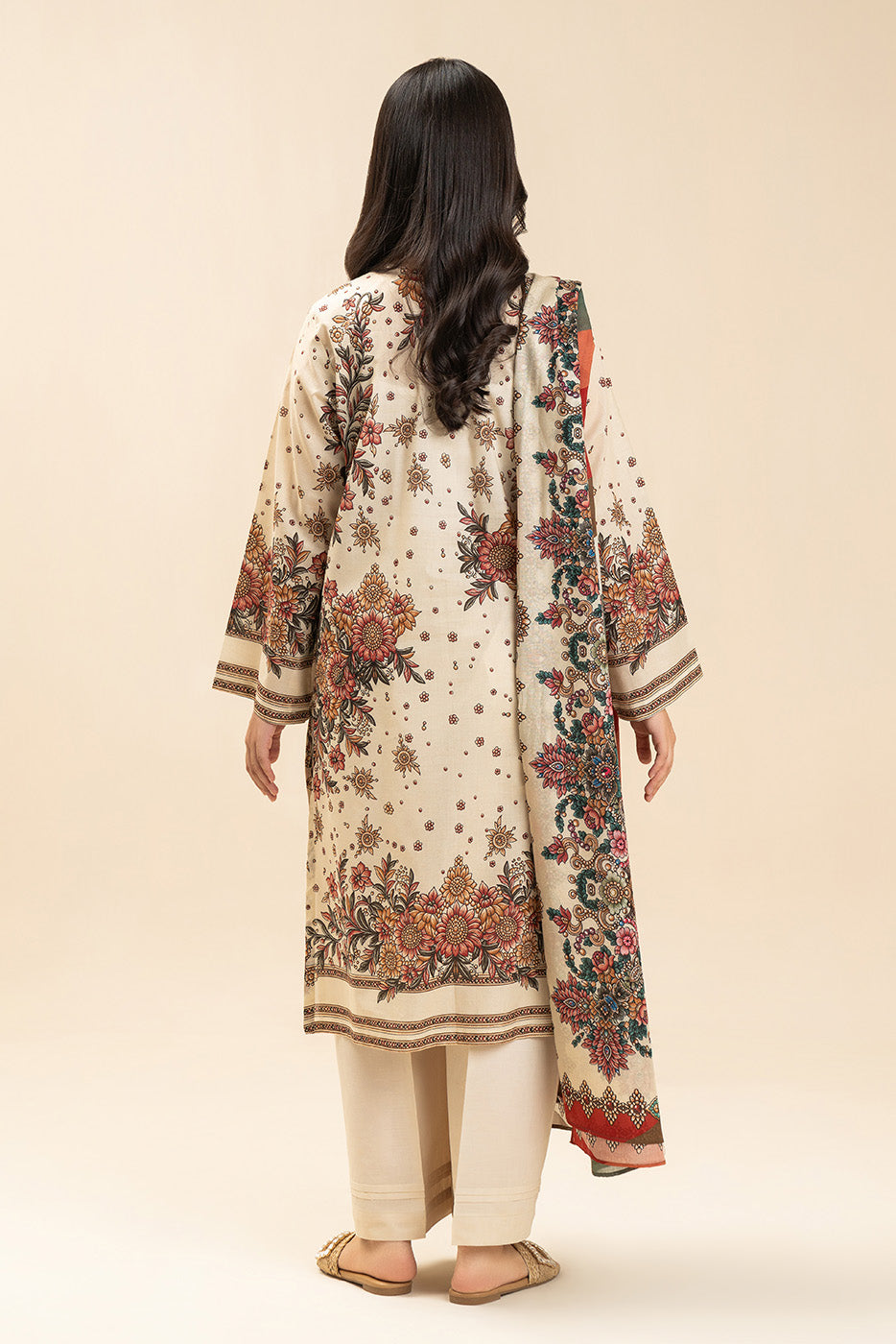 3 PIECE PRINTED LAWN SUIT-PETAL MUSE (UNSTITCHED)