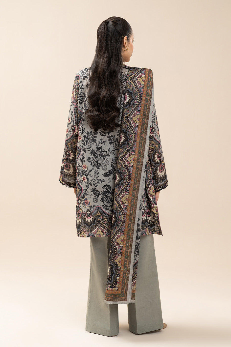 3 PIECE PRINTED LAWN SUIT-WHIMSICAL SAGE (UNSTITCHED)