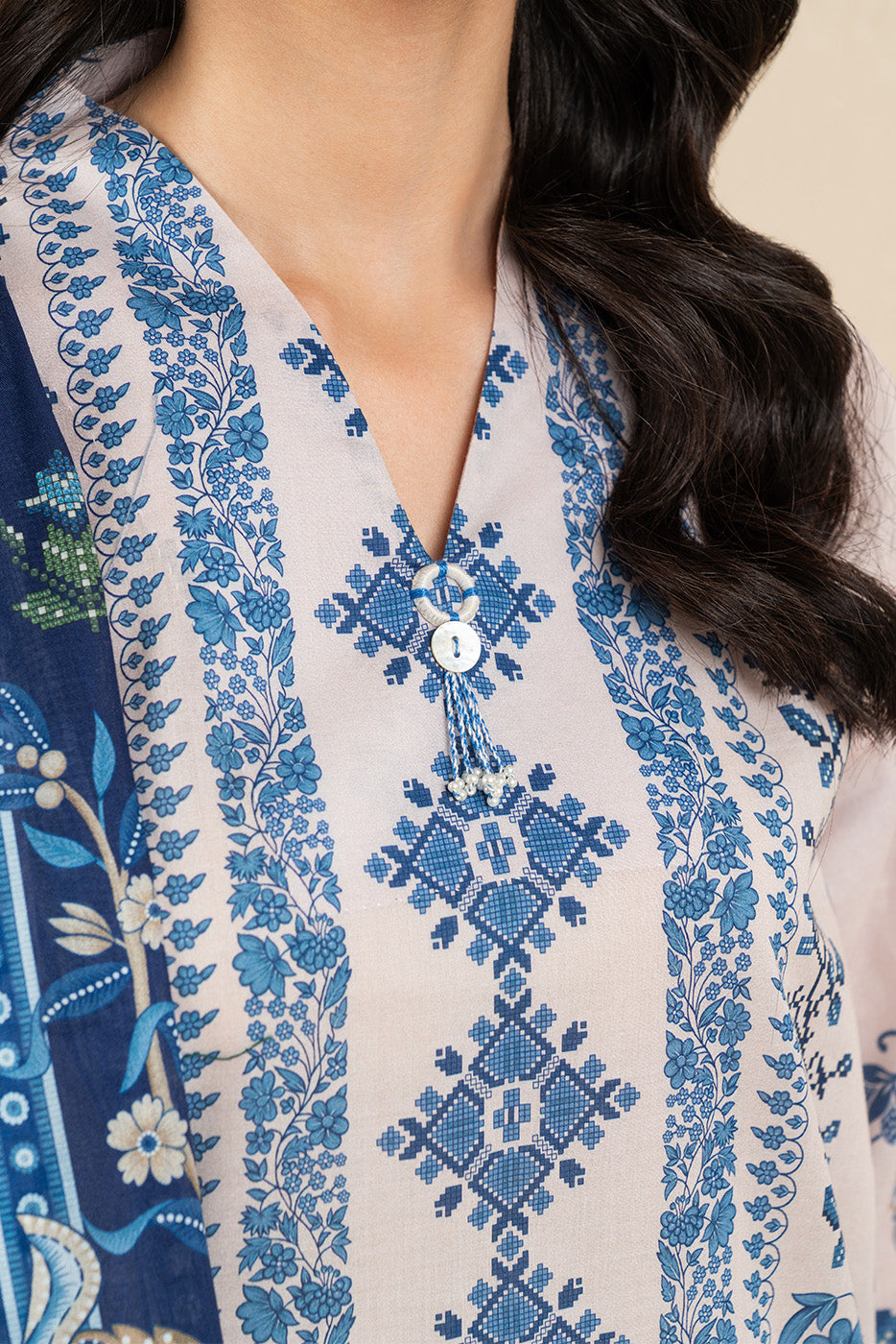 3 PIECE PRINTED LAWN SUIT-MAGICIANS BLUE (UNSTITCHED)