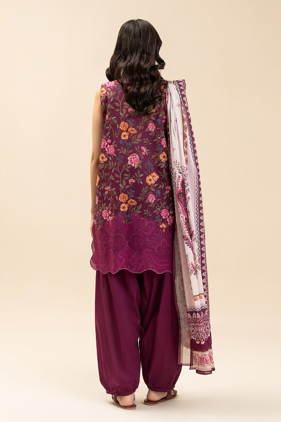 3 PIECE PRINTED LAWN SUIT-BERRY GLAM (UNSTITCHED)