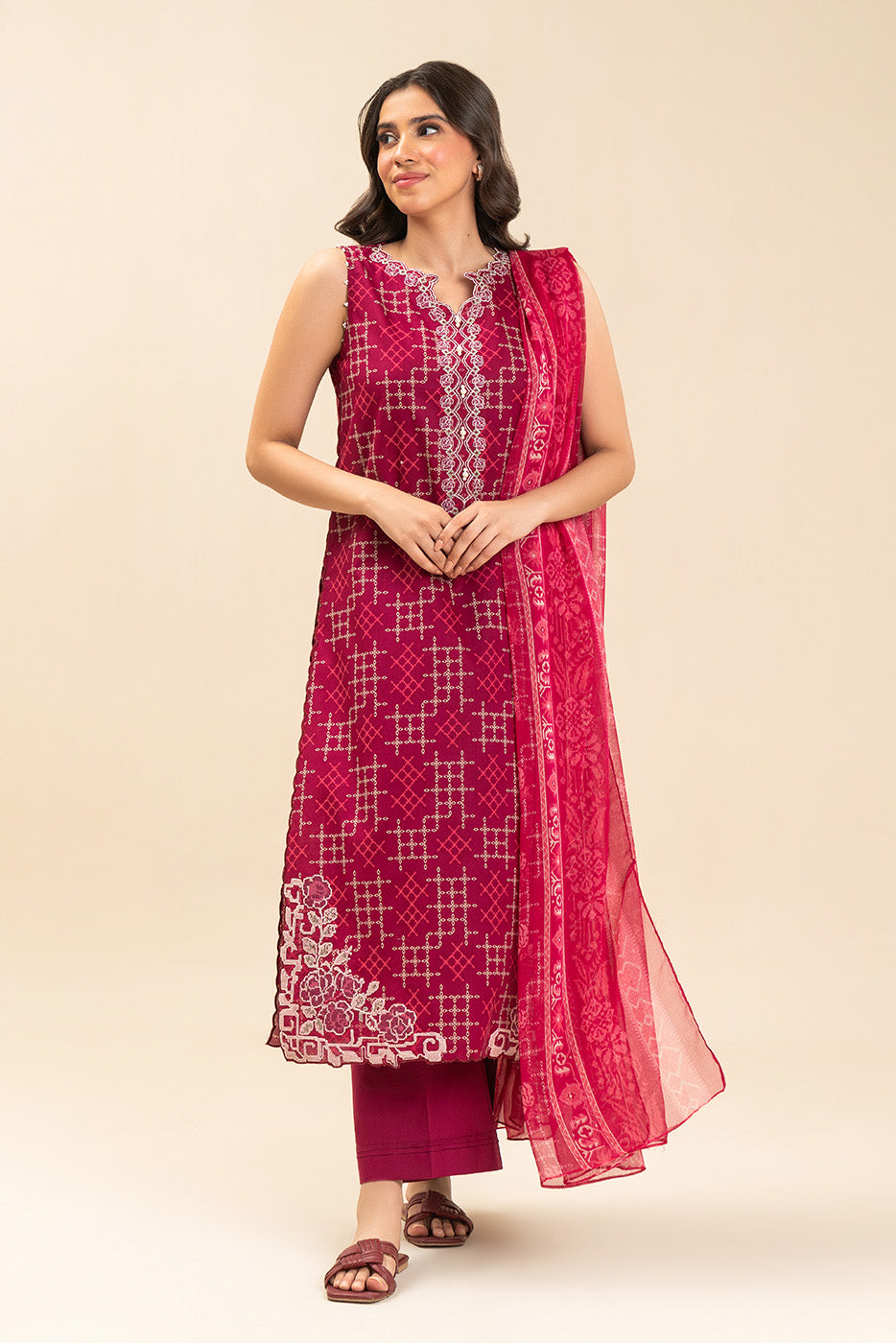3 PIECE EMBROIDERED LAWN SUIT-BERRY TRELLIS (UNSTITCHED)