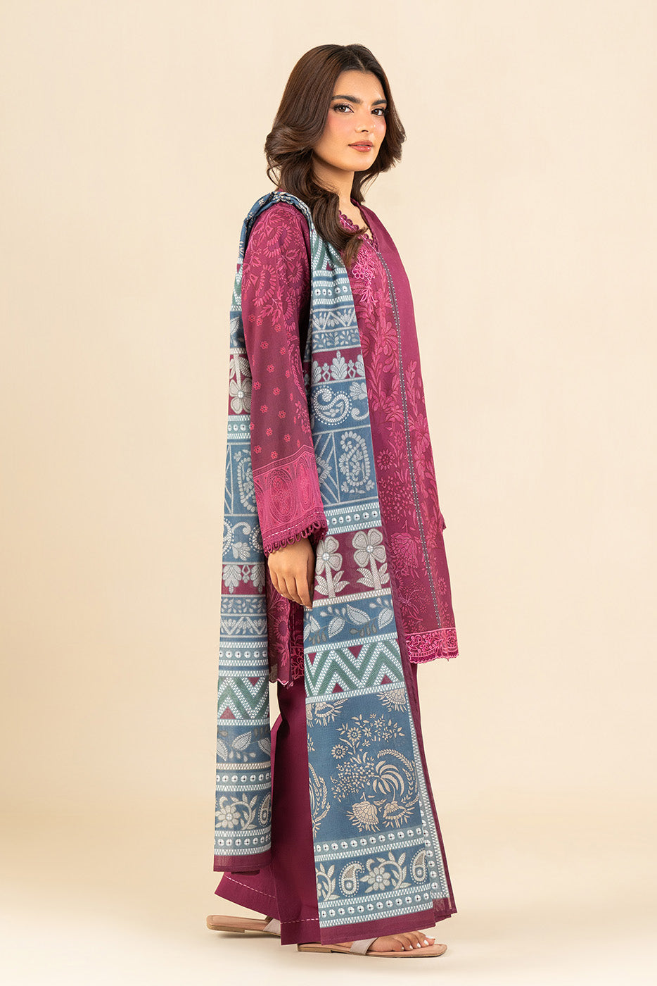 3 PIECE EMBROIDERED LAWN SUIT-PLUM WHISPER (UNSTITCHED)