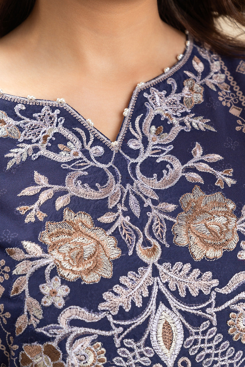 3 PIECE EMBROIDERED LAWN SUIT-PLUM ORCHID (UNSTITCHED)