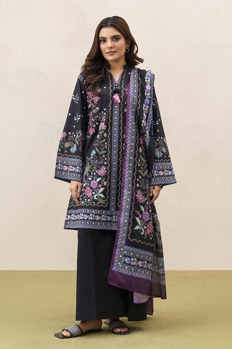 3 PIECE EMBROIDERED LAWN SUIT-OBSIDIAN FLORENCE (UNSTITCHED)