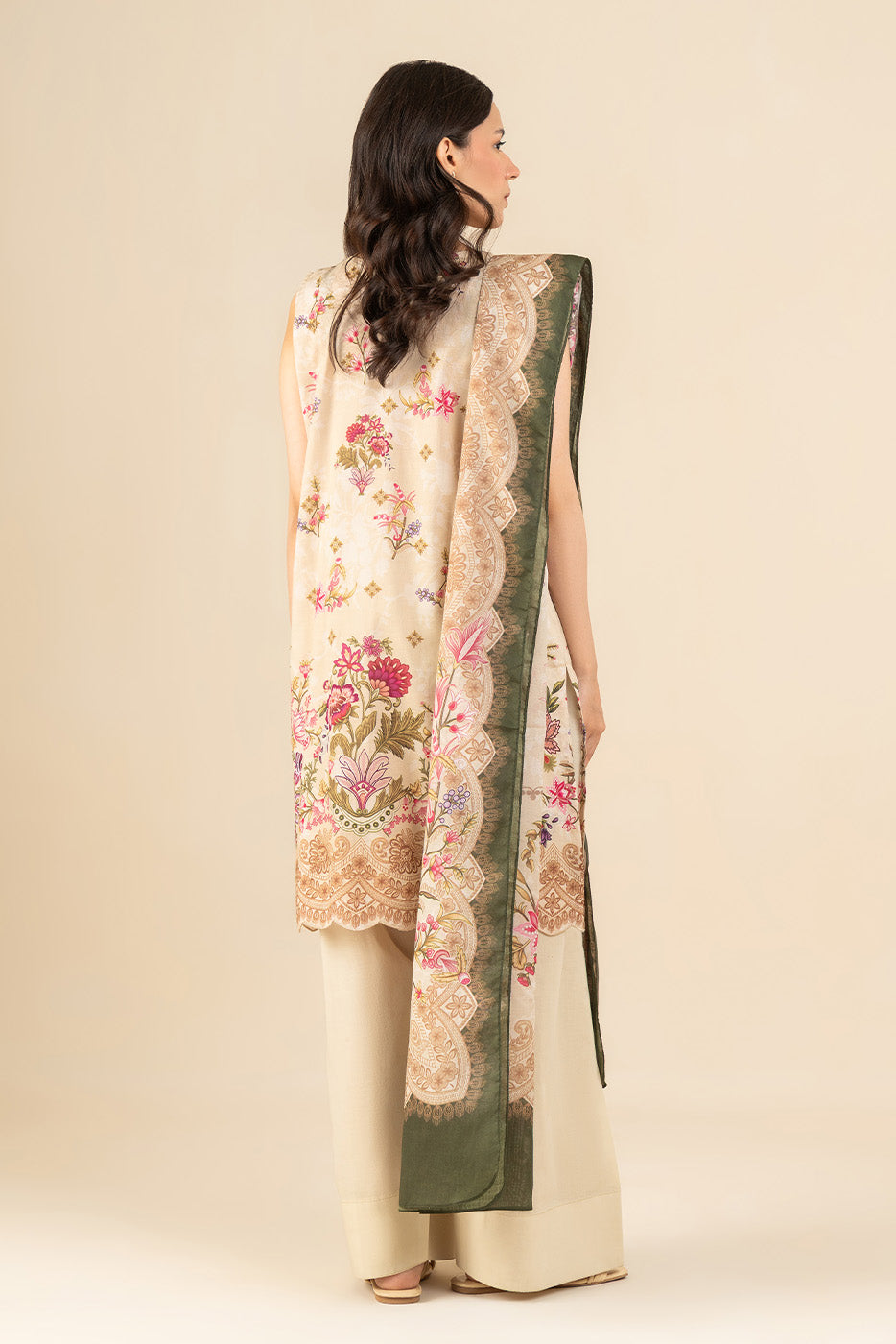 3 PIECE EMBROIDERED LAWN SUIT-IVORY FLEUR (UNSTITCHED)