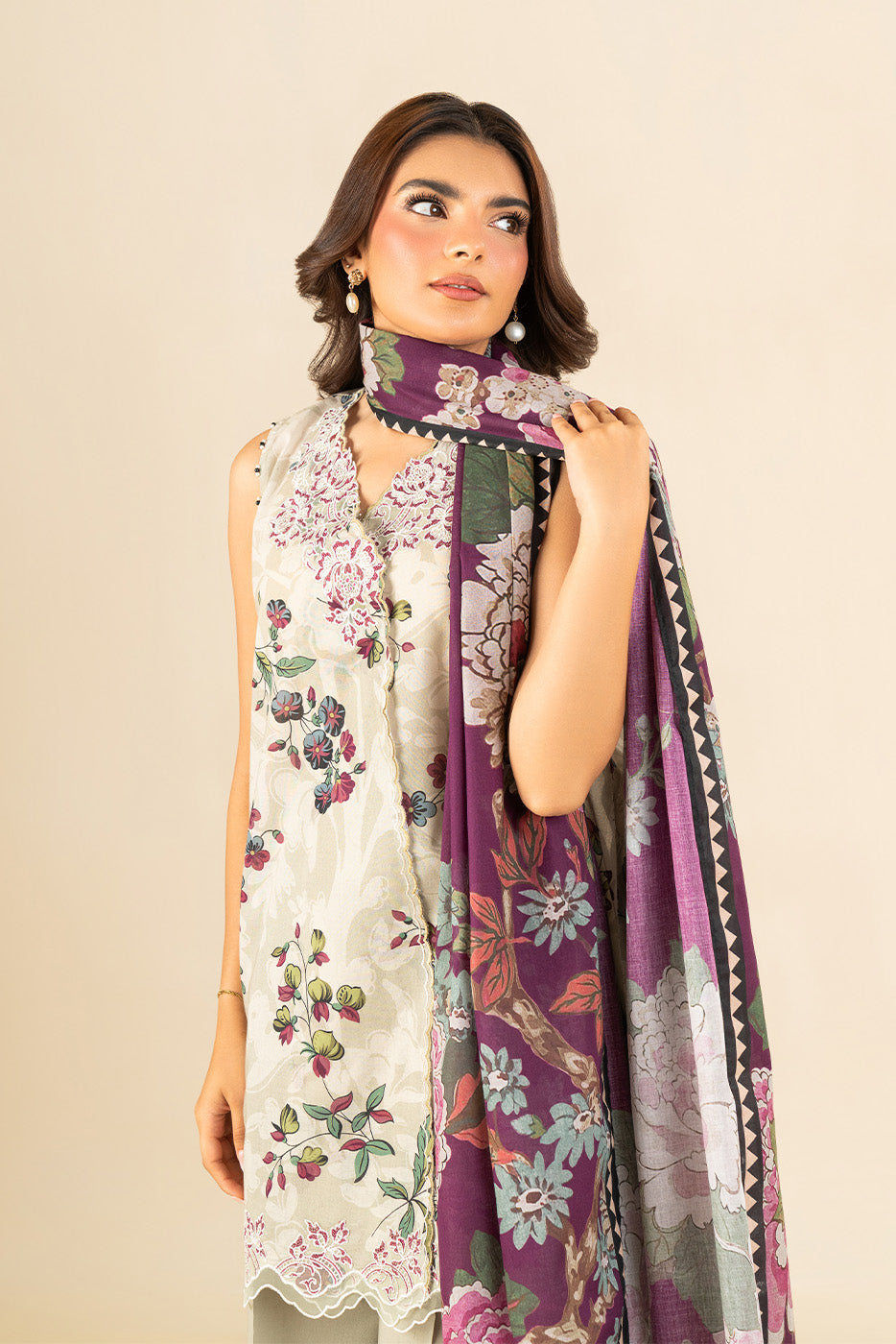 3 PIECE EMBROIDERED LAWN SUIT-SELENE GLOW (UNSTITCHED)
