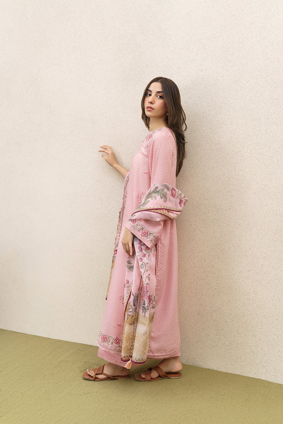 3 PIECE EMBROIDERED SELF JACQUARD SUIT-ALLURING FLORET (UNSTITCHED)