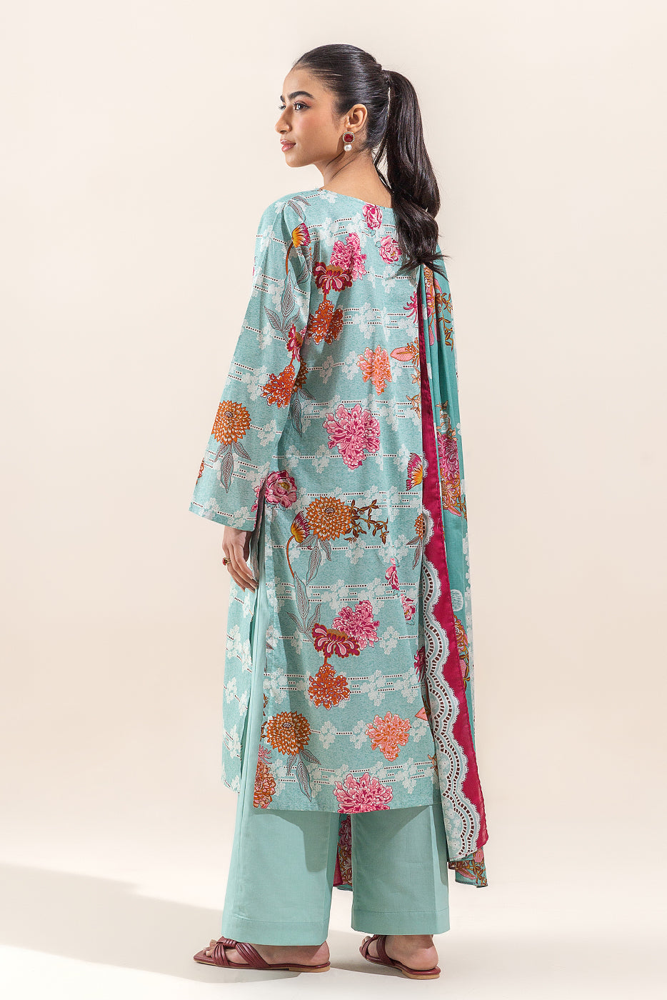 2 PIECE EMBROIDERED LAWN SUIT-DUSTY AQUA (UNSTITCHED)