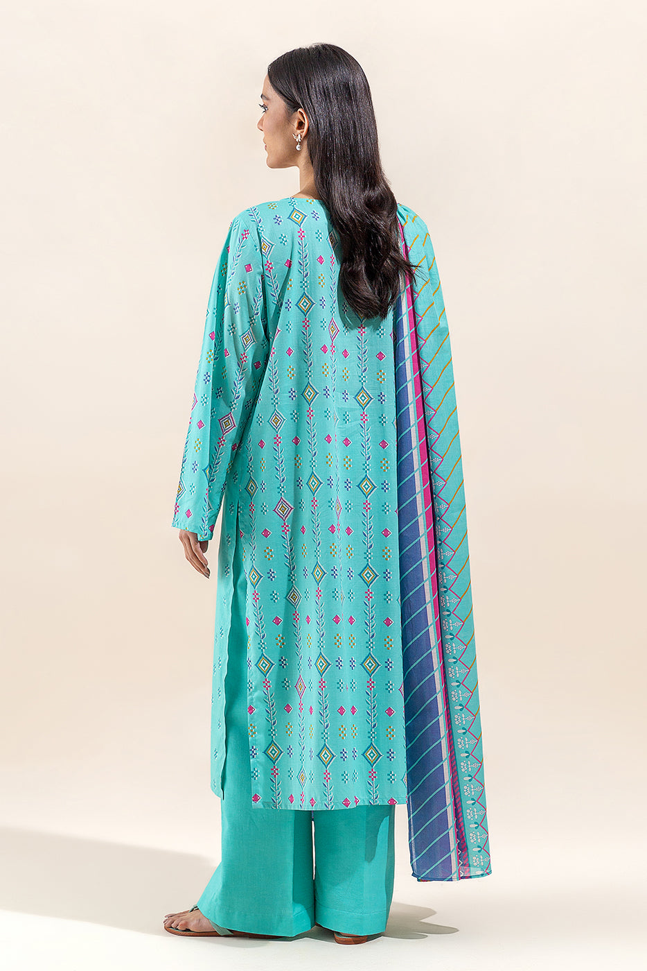 2 PIECE EMBROIDERED LAWN SUIT-REEF WATERS (UNSTITCHED)