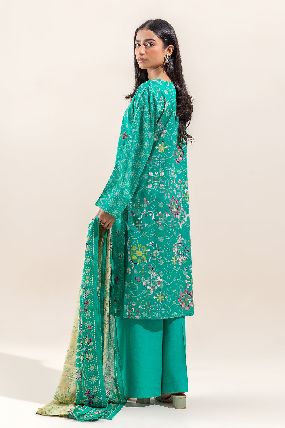 2 PIECE EMBROIDERED LAWN SUIT-SPRING BUD (UNSTITCHED)