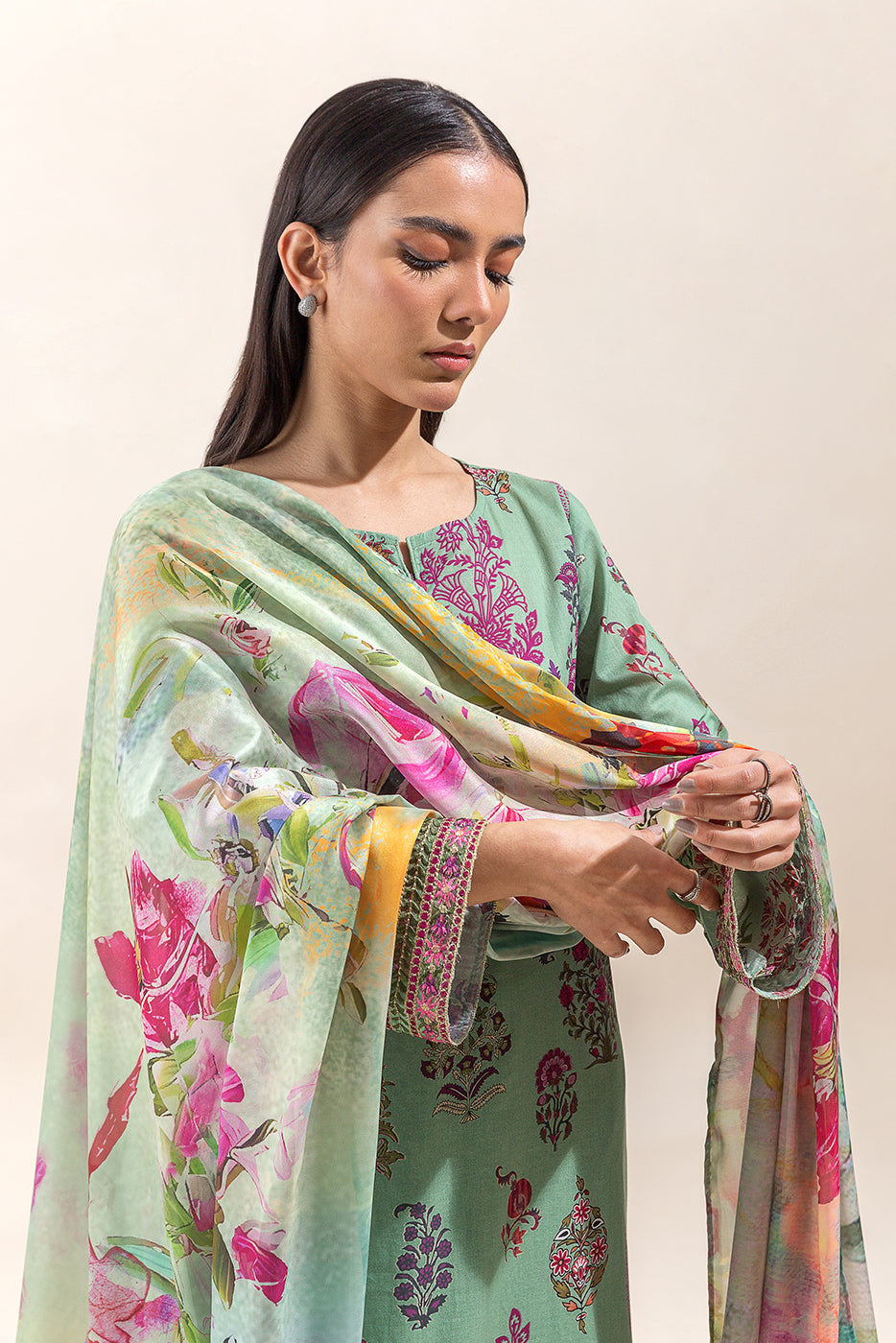 3 PIECE EMBROIDERED LAWN SUIT-DUSKY JADE (UNSTITCHED) - BEECHTREE