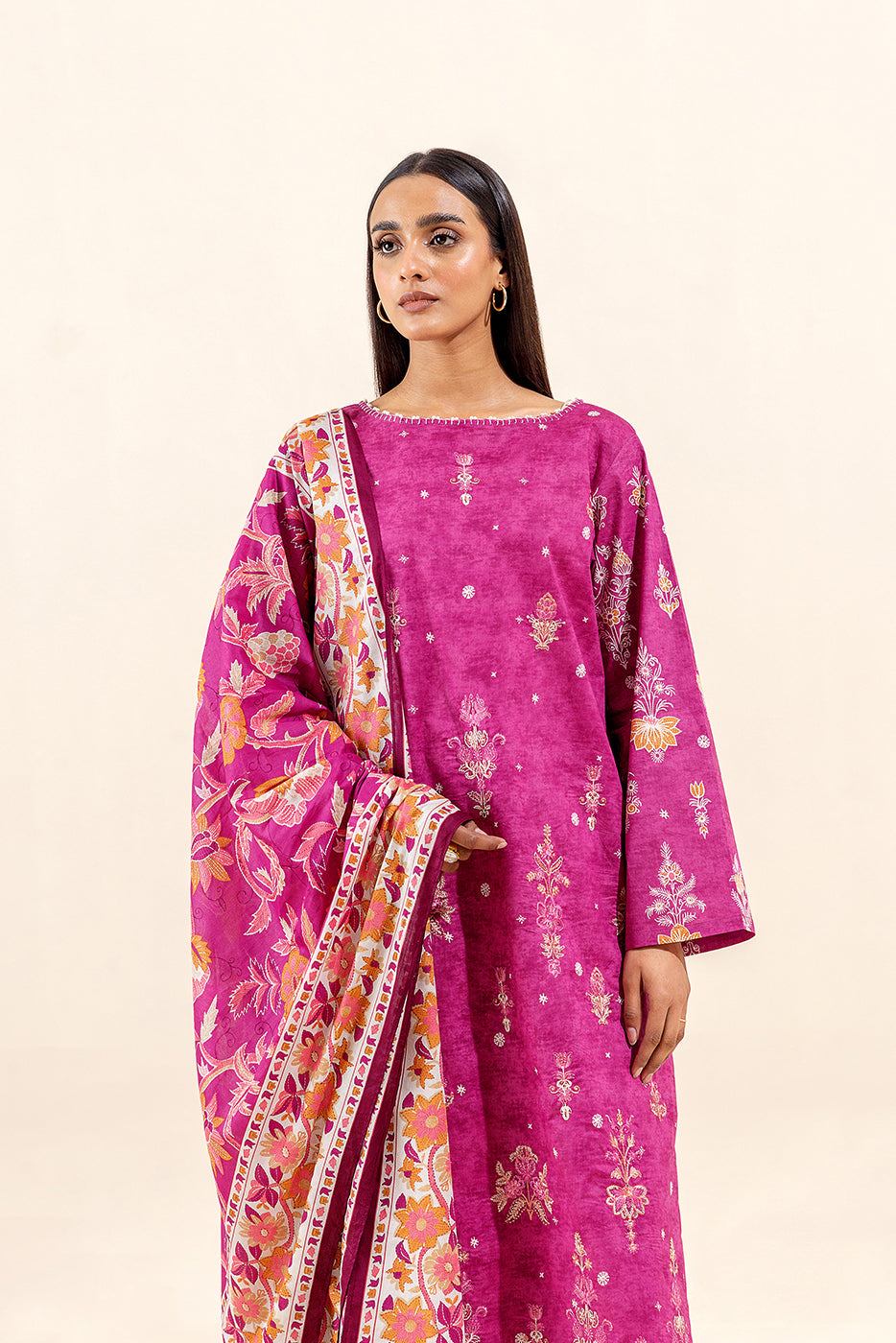 3 PIECE EMBROIDERED LAWN SUIT-FUSHIA DREAM (UNSTITCHED) - BEECHTREE