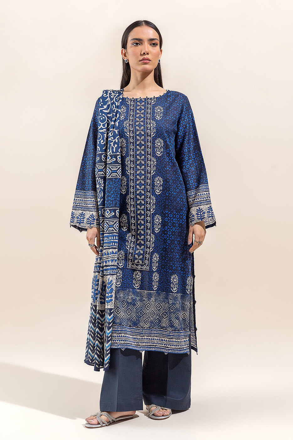 3 PIECE PRINTED LAWN SUIT-AZURE GLOW(UNSTITCHED)