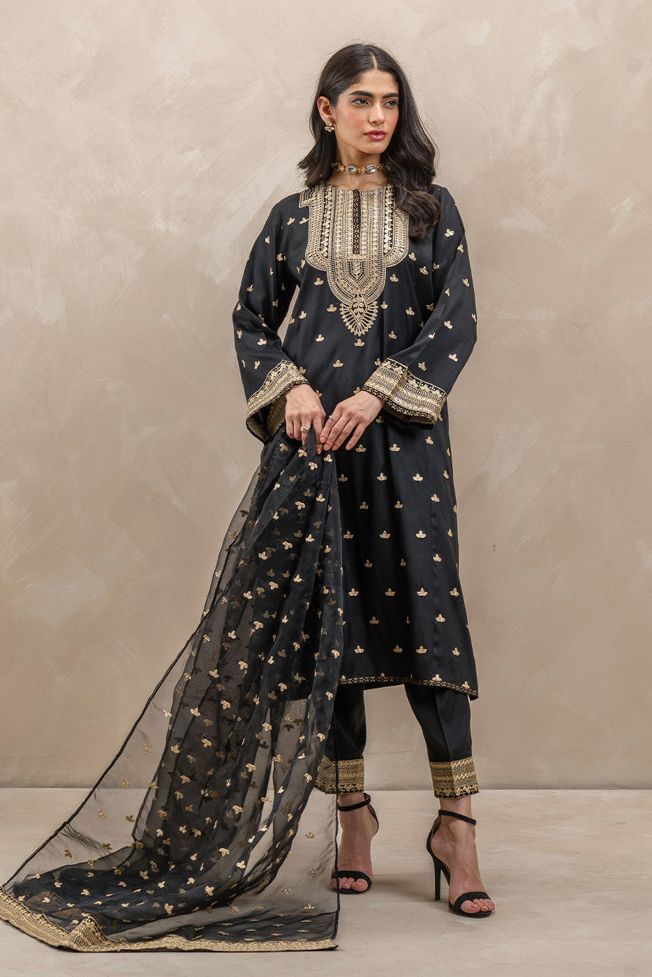 3 PIECE EMBROIDERED SILK SUIT (LUXURY-PRET)