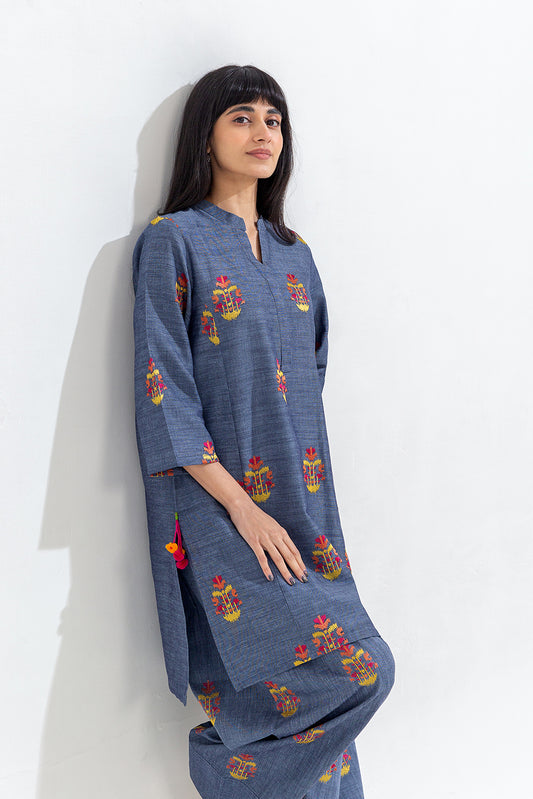 2 PIECE EMBROIDERED CHAMBRAY SUIT (PRET)